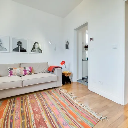 Lägenhet Beautiful Designer Close To Pantheon